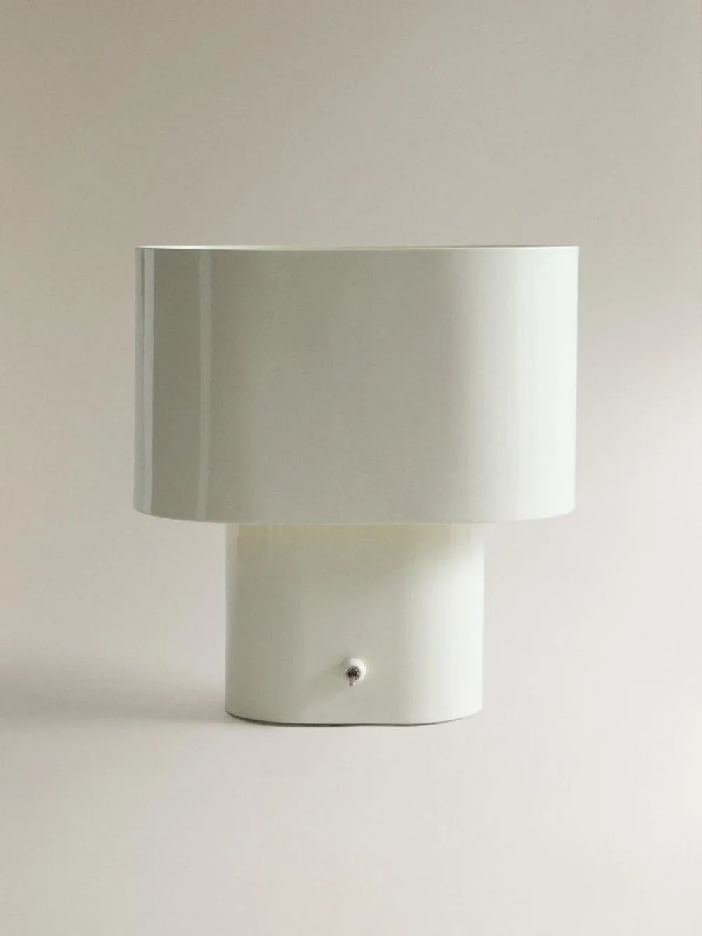 Zara CORDLESS IRON TABLE LAMP